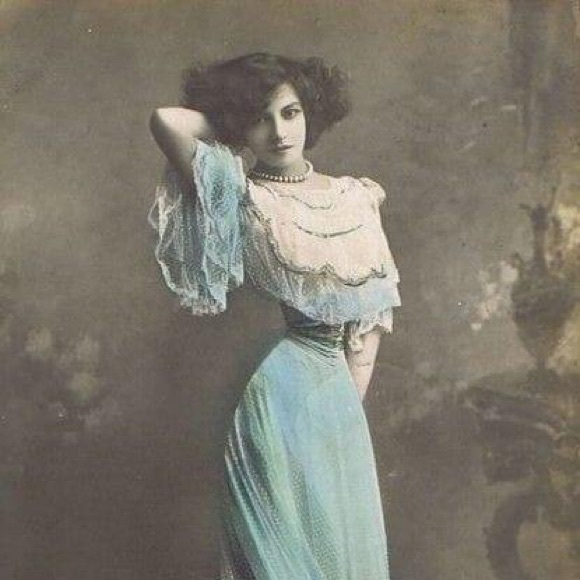 Meet your Posher, Sidney - Picture 12 of 16